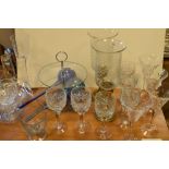 Quantity of table glass, decorative glass etc