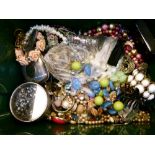 Costume jewellery - assorted boxed and loose jewellery, coins, etc