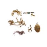 Assorted 18ct gold, 9ct and unmarked yellow metal jewellery to include; 18ct stud, 9ct locket and