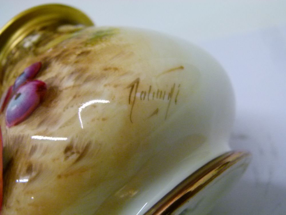 Mid 20th Century Royal Worcester porcelain pot pourri jar and cover, of lobed bulbous form decorated - Image 10 of 10