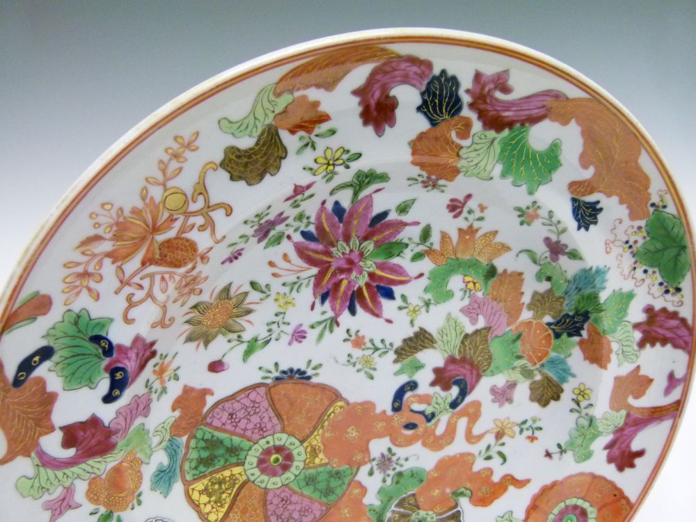 Chinese Canton Famille Rose porcelain plate, circa 1800, of dished circular form decorated with - Image 3 of 9