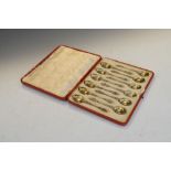 Edward VII cased set of twelve silver Apostle spoons, London 1907, 4.8toz approx, in fitted box