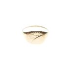 Gentleman's 9ct gold signet ring, size V, 4.8g approx