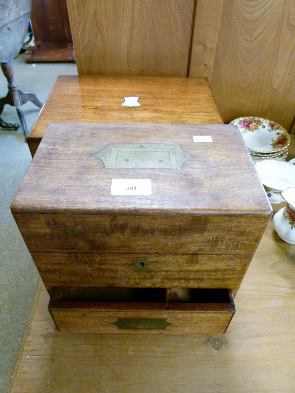 19th Century mahogany apothecary-style box with flush fitted handles to hinged cover and base