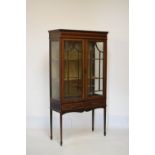 Edwardian mahogany and satinwood crossbanded string inlaid display cabinet, 91cm wide