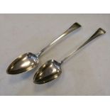 Two George III Old English pattern basting spoons, London 1781 and 1789 respectively, 7.5toz approx