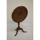 George III oak snap-top tripod table, 68cm diameter x 73cm high