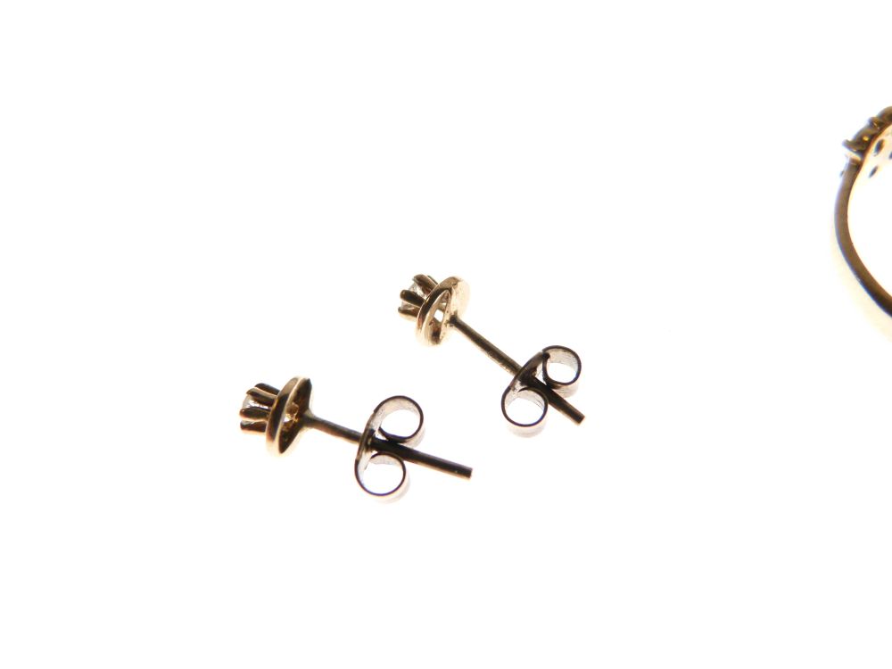 Two 9ct gold dress rings, size P, together with a pair of 9ct gold ear studs set small diamonds, 5. - Image 4 of 4