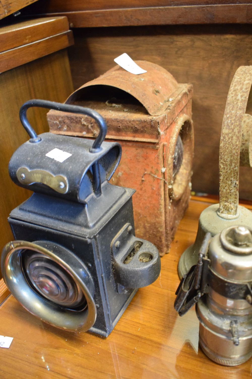 Collection of vintage lamps and lanterns to include railway-type hand lantern, Miller carbide-type - Image 2 of 4