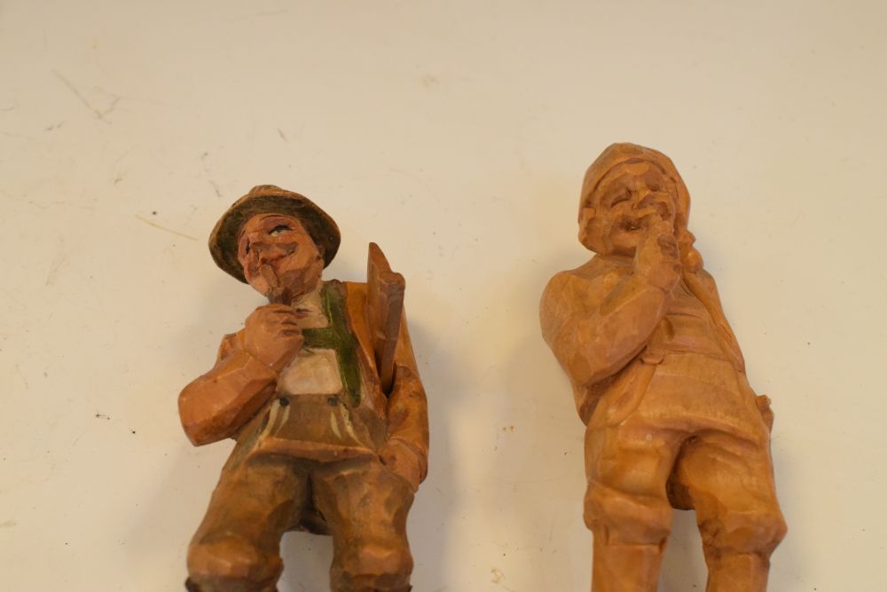 Two Continental carved wooden figures, 15cm high - Image 5 of 5