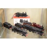 Wills Finecast 00 gauge metal locomotive kit LMS 940, and three 00 gauge railway train set