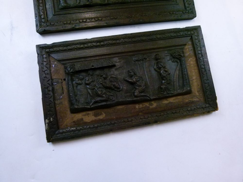 Pair of 18th Century Continental carved walnut panels depicting the Adoration of the Magi and the - Image 2 of 11