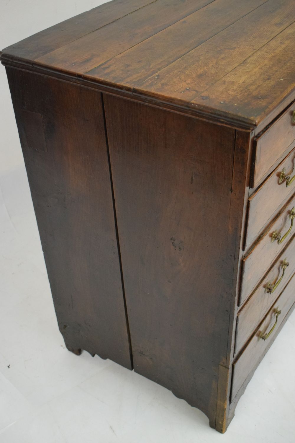 19th Century oak chest of two short over four long drawers fitted brass swan neck handles, 99cm wide - Image 4 of 6