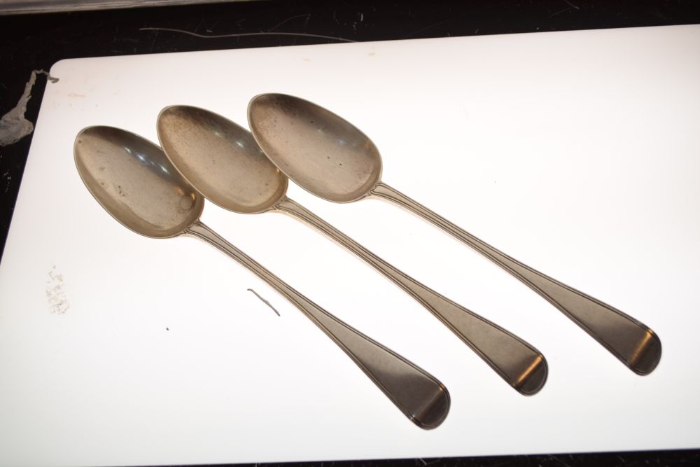 Three Victorian silver Old English Thread pattern tablespoons, London 1860. 6.2toz approx - Image 2 of 9