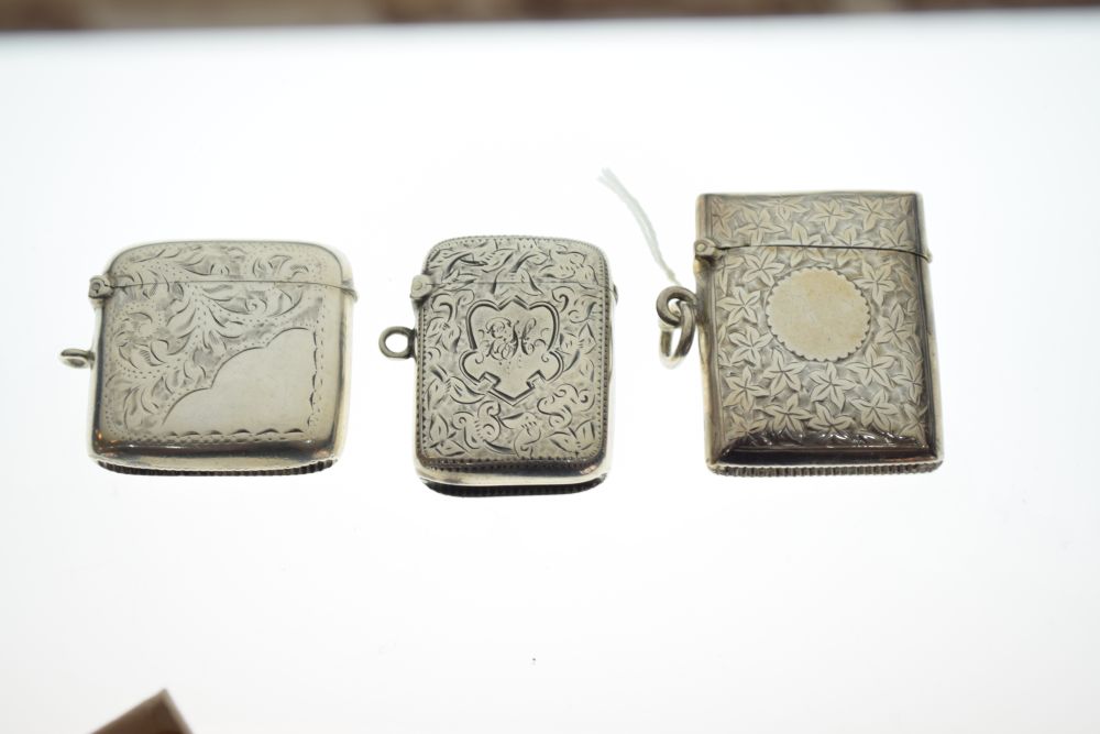 Three early 20th Century silver vesta cases with engraved floral decoration, Birmingham 1900, 1902 - Image 2 of 6