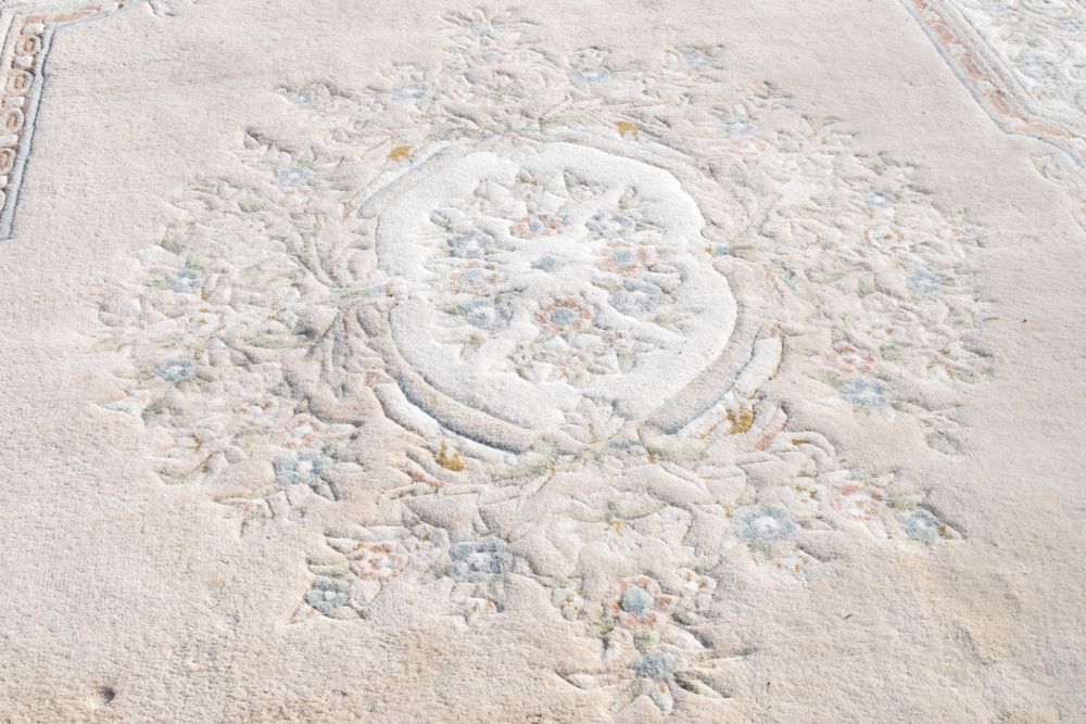 Large machine made wool carpet, 'Imperial Jewel', 262cm x 366cm - Image 3 of 4
