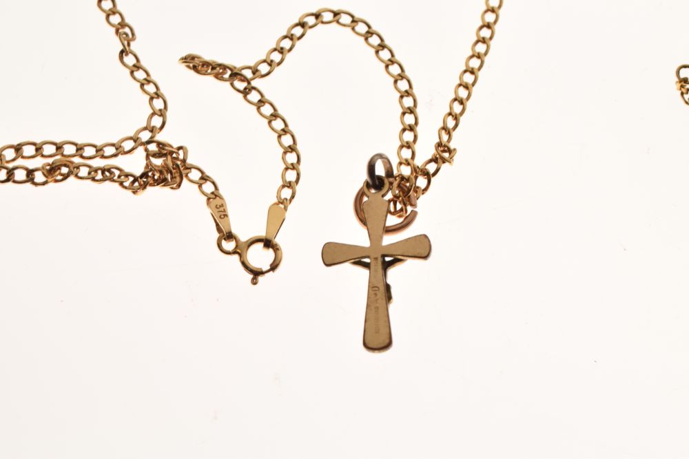9ct gold wedding band, 9ct gold fine neck chain, crucifix pendant and a bracelet, 11.7g gross approx - Image 3 of 6
