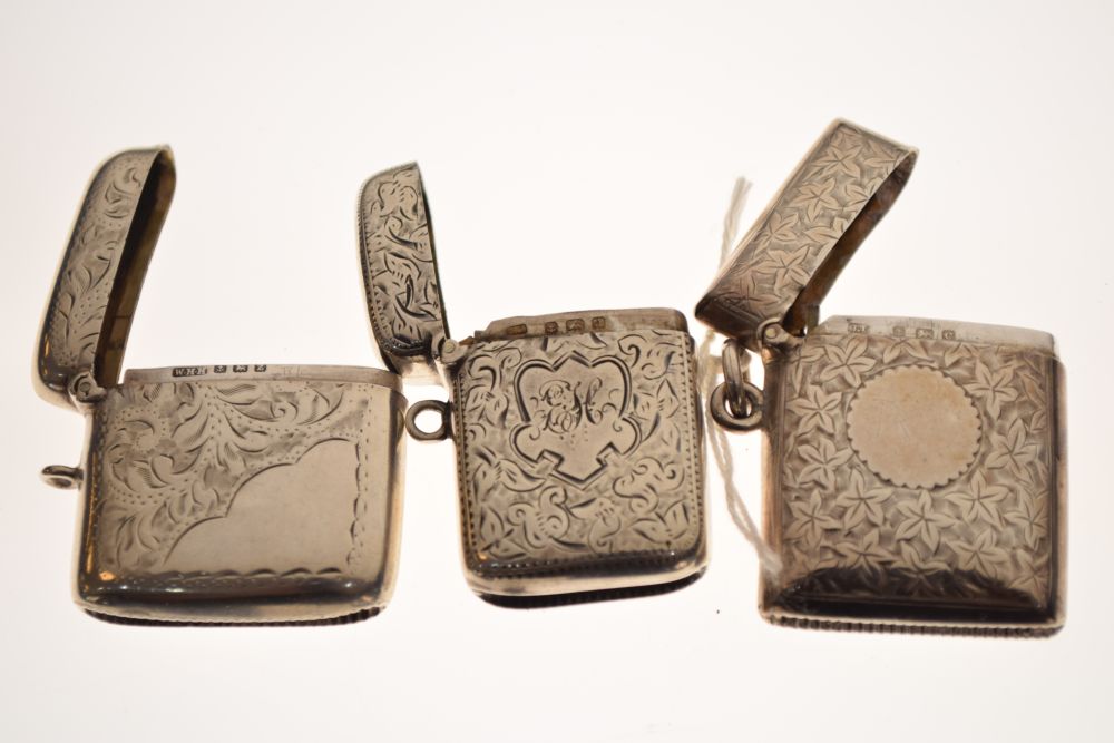 Three early 20th Century silver vesta cases with engraved floral decoration, Birmingham 1900, 1902 - Image 5 of 6