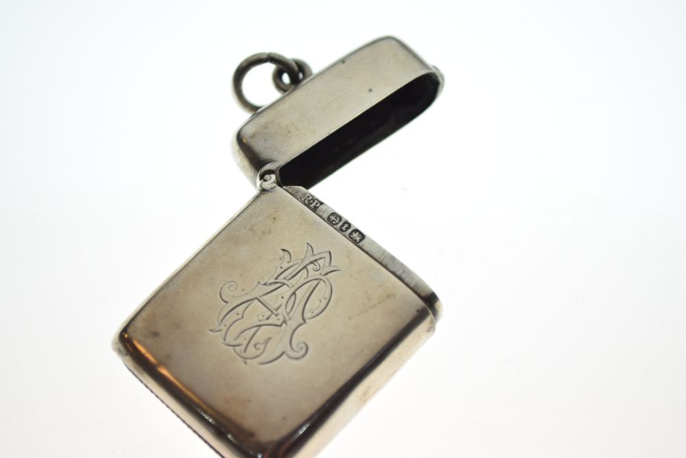 Victorian silver vesta case with hinged cover, Birmingham 1893, 0.8toz approx - Image 4 of 6