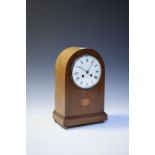 Early 20th Century inlaid mahogany mantel or bracket clock, with five-inch white enamel convex Roman