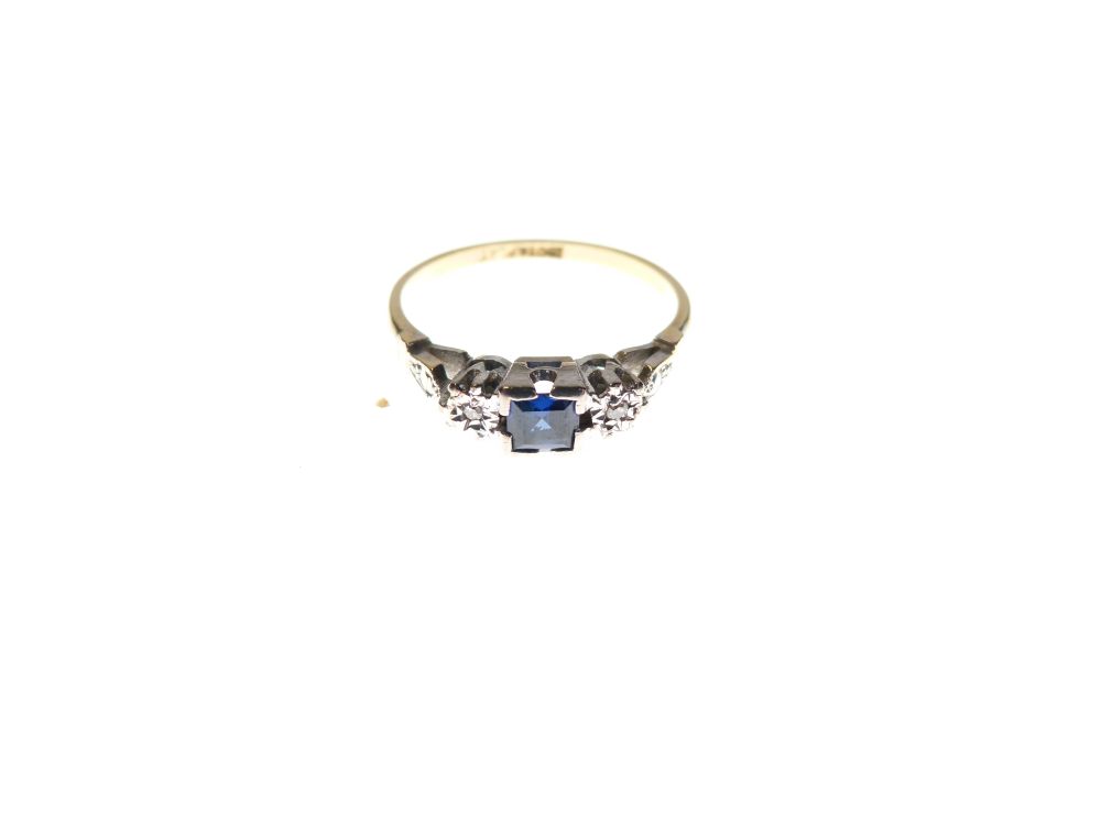 Yellow metal, platinum, diamond and sapphire-set dress ring, shank stamped 18ct and Plat, size P, - Image 2 of 5