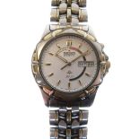 Seiko - Gentleman's 'Kinetic SQ50' day/date wristwatch, white dial with baton hour markers and