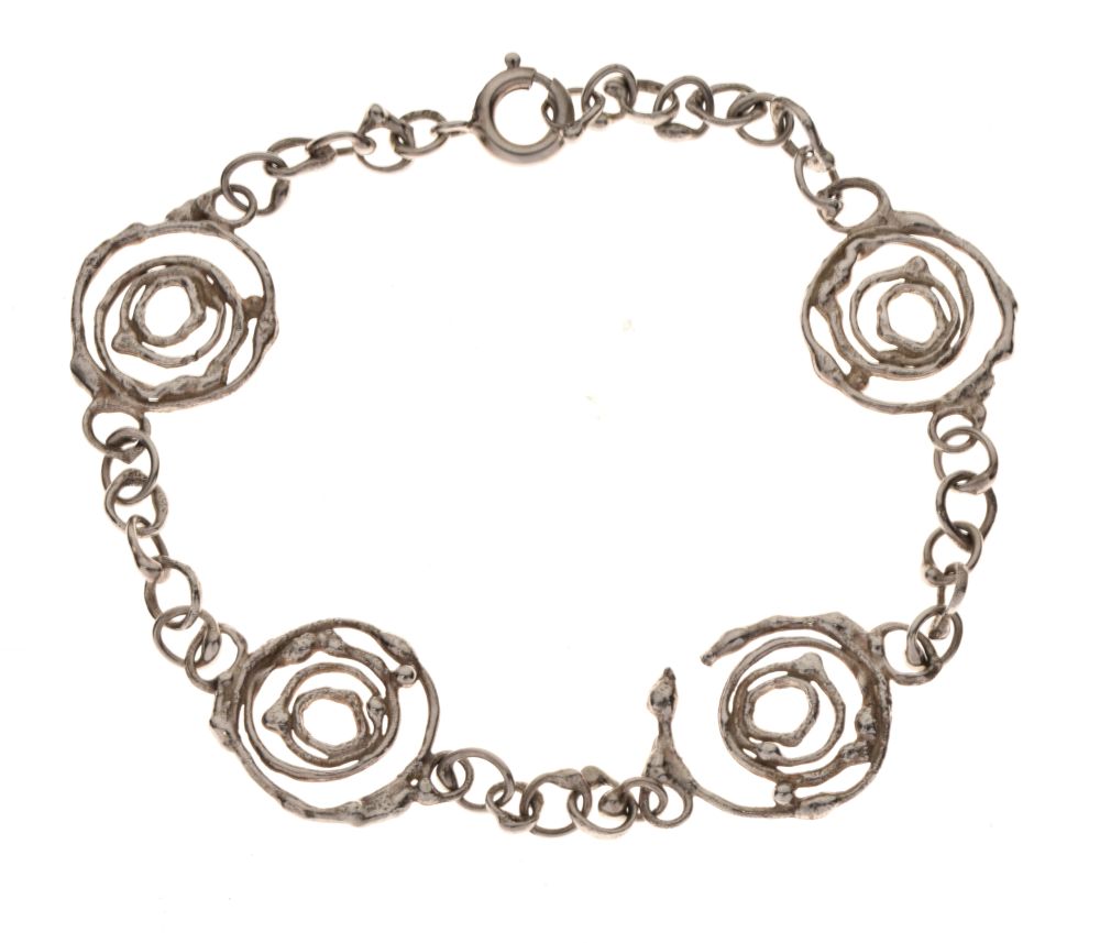 Jane Watling 'Montana Swirl' silver bracelet, London 1991, 20cm long Condition: **General