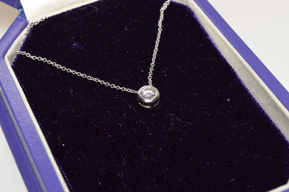 Single stone diamond pendant, in 18ct white gold, the brilliant cut approximately 0.3 carats - Image 2 of 6