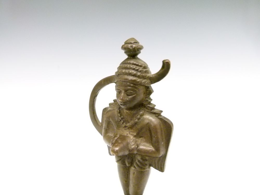 Indian bronze or brass alloy bell, the handle cast as the deity Rama and his devotee Hanuman, the - Image 7 of 8