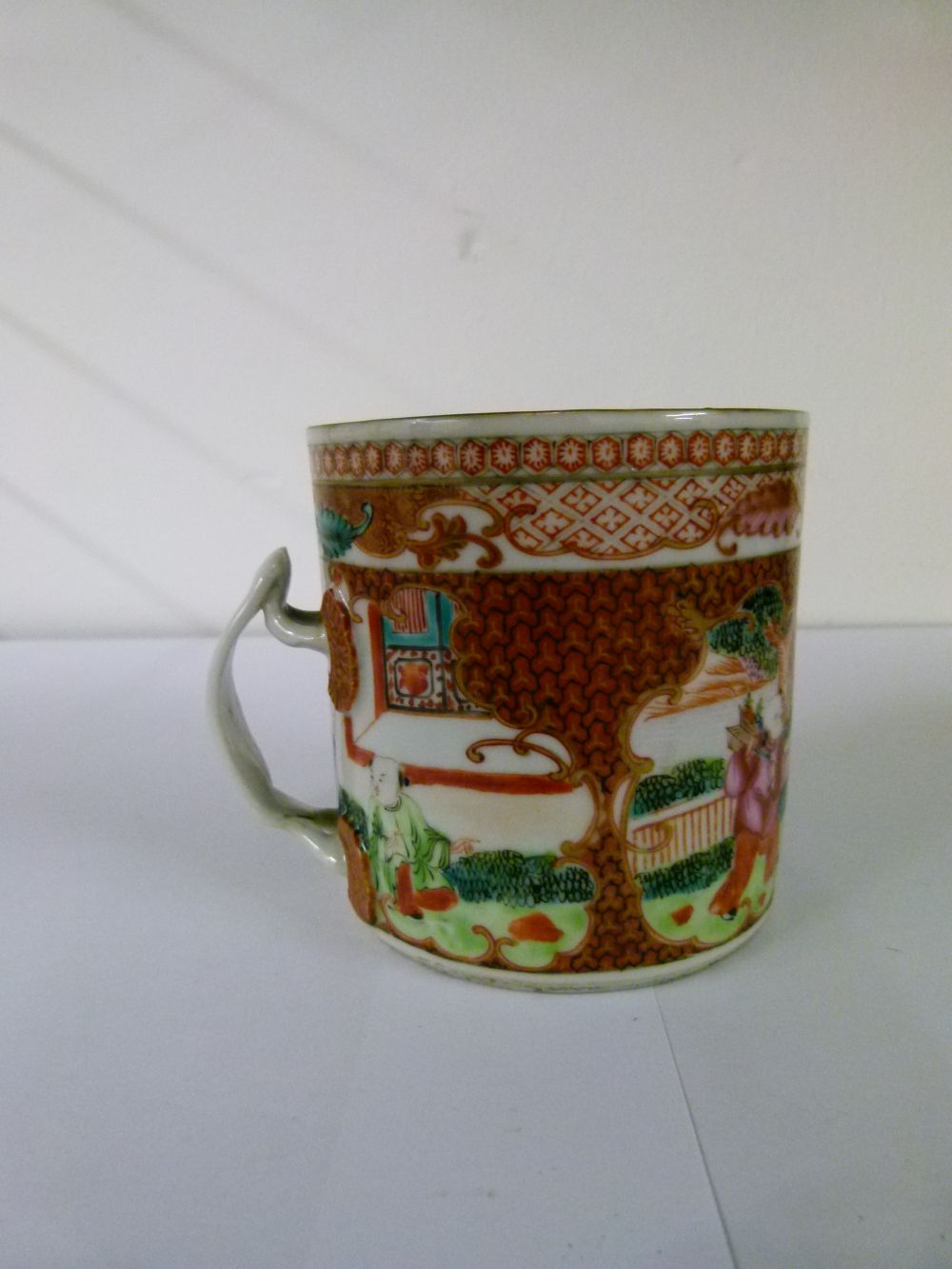 Early 19th Century Chinese Canton Famille Rose porcelain mug of cylindrical form decorated with - Image 5 of 8