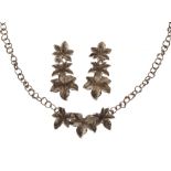 Jane Watling silver necklace with ivy leaf frontispiece; with a pair of matching drop earrings,