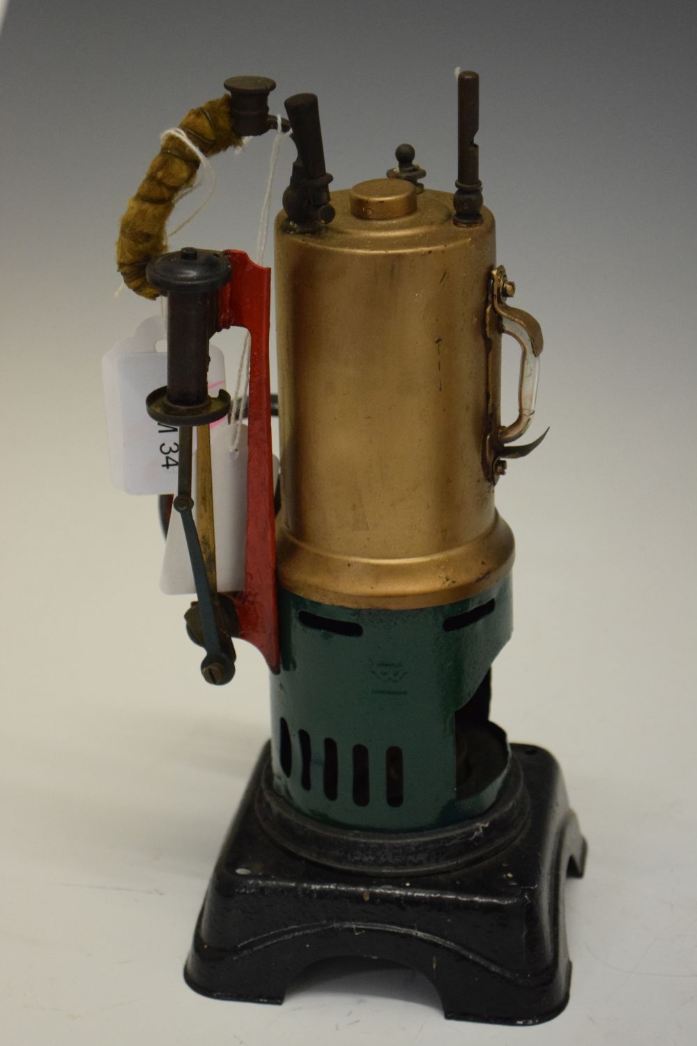 Stuart Turner model No.10 stationary steam engine, with 3-inch single fly wheel, 15cm high, on - Image 3 of 11