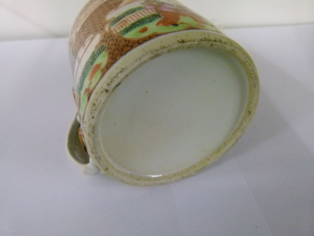 Early 19th Century Chinese Canton Famille Rose porcelain mug of cylindrical form decorated with - Image 8 of 8