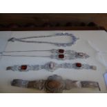 SELECTION OF WHITE METAL BRACELETS & NECKLACES EST [£15- £30]