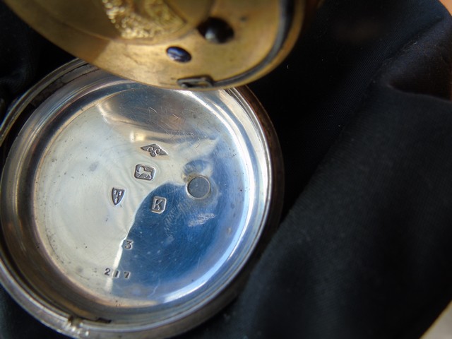 SILVER POCKET WATCH CHESTER 1893 SILVER DIAL WITH GOLD NUMERALS EST[£100-£150] - Image 6 of 6