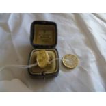A 9CT GOLD OVAL LOCKET RING 5.54 GMS EST [£60- £80]