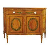 A satinwood sideboard England, 19th century 94x127x42 cm.