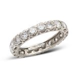 18kt white gold and diamond ring weight 3,5 gr.