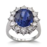 18kt white gold with sapphire ct 5,89 weight 8,5 gr.