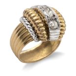 18kt yellow and white gold ring 1940/50s weight 15 gr.