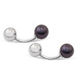 18kt white gold and Thaiti pearls cufflinks weight 8,8 gr.