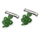 18kt white gold snake cufflinks weight 6 gr.