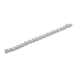 18kt white gold and diamond heart bracelet weight 21,6 gr.