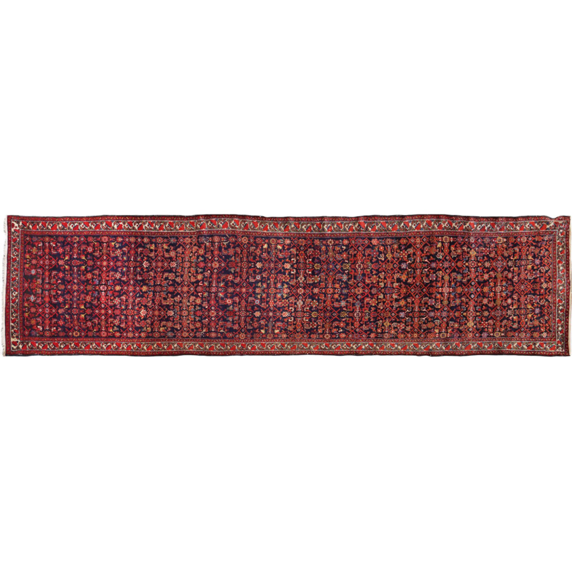 Ferahan carpet Persia, early 20th century 482x110 cm.