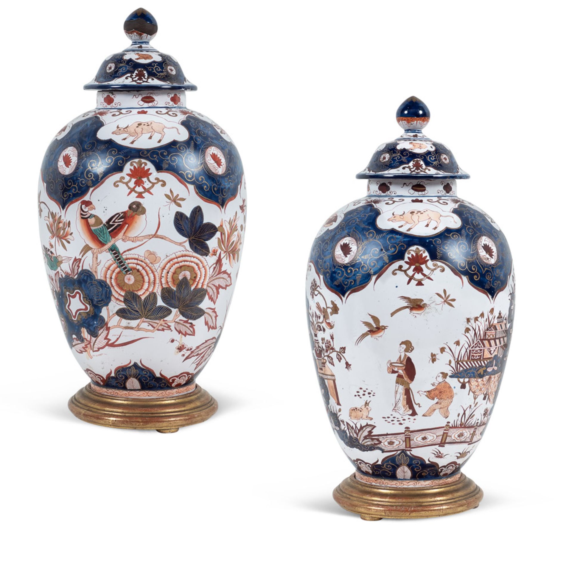 Pair of polychrome porcelain potiches Italy, 18th-19th century h. 54 cm.
