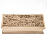 Bone box Oriental manufacture, 19th century 9,5x32x12 cm.
