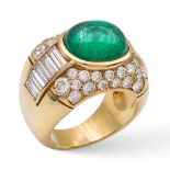 18kt yellow gold ring with cabochon cut natural emerald circa ct 4,80 signed Pasquali Roma weight 18