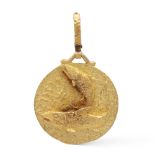 18kt yellow gold sculpture pendant weight 20,4 gr.