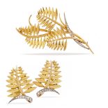 Leaves shaped earrings and brooch parure 1940s/ 1950s weight 19,8 gr.