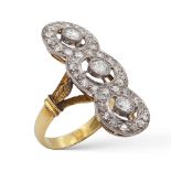 Yellow gold, silver and three diamond ring 1930/40s weight 6,9 gr